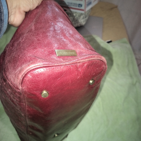 Charles David Red Alligator Embossed Leather Hobo Bag Purse. Large - Picture 8 of 16